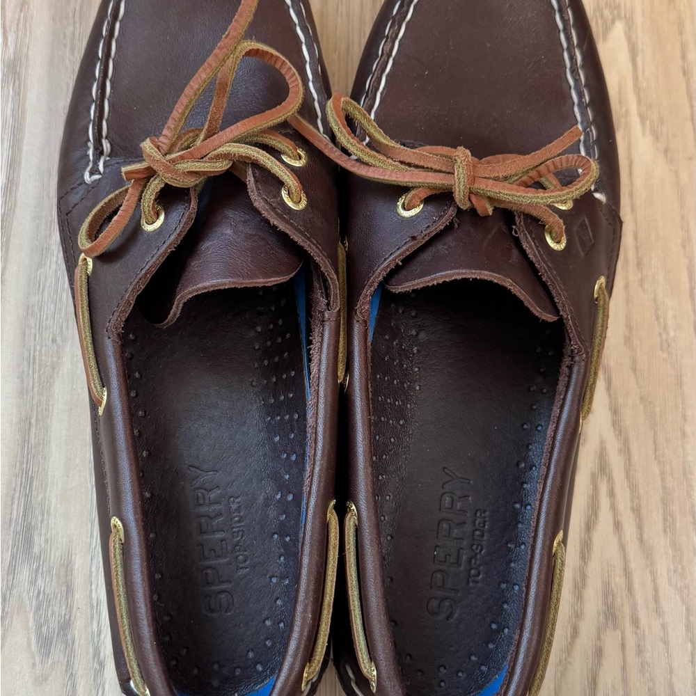 Sperry Women’s Brown Leather Boat Shoes